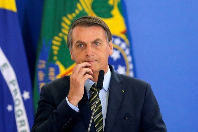 4 5 Bolsonaro diz que teste deu negativo para coronavírus