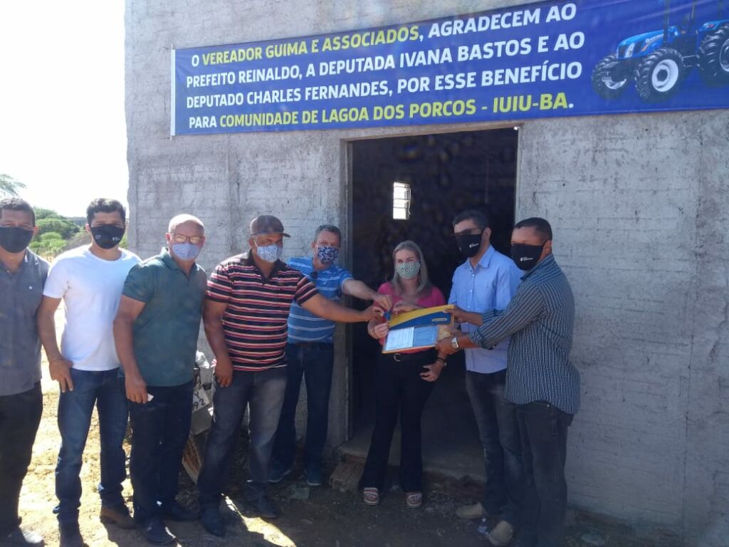 IUIU NOTICIA 8 Comunidade rural no Iuiu recebe trator agrícola do Deputado Charles Fernandes