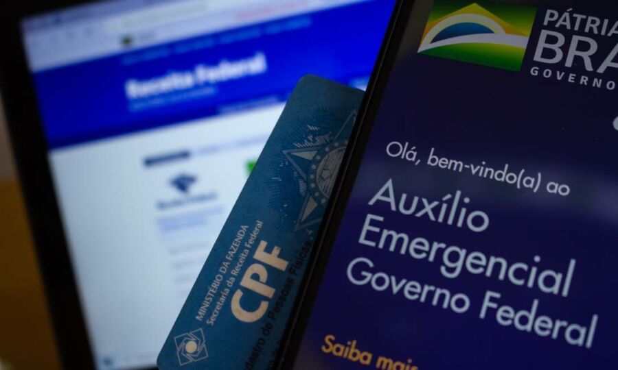 auxílio-emergencial auxílio-emergencial