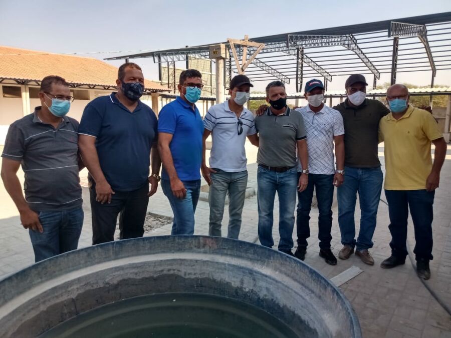 CHARLES (17) CHARLES (17)