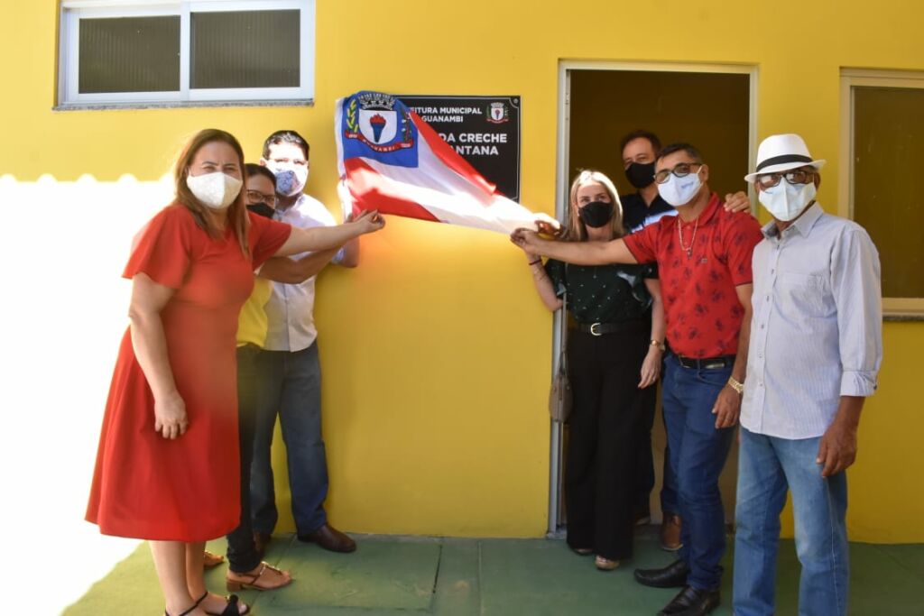 INAUGURACOES 17 Prefeito de Guanambi, Jairo Magalhães, entrega obras na zona urbana do município