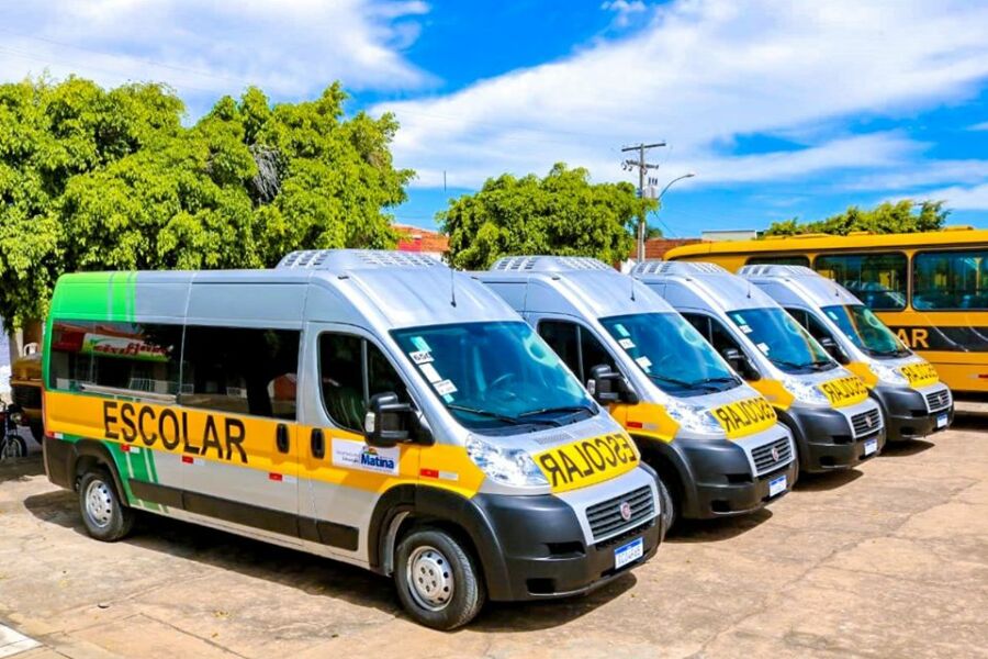 83112989 3023921880988949 6477835298356068352 o Prefeitura de Matina compra mais 4 veículos para o transporte escolar