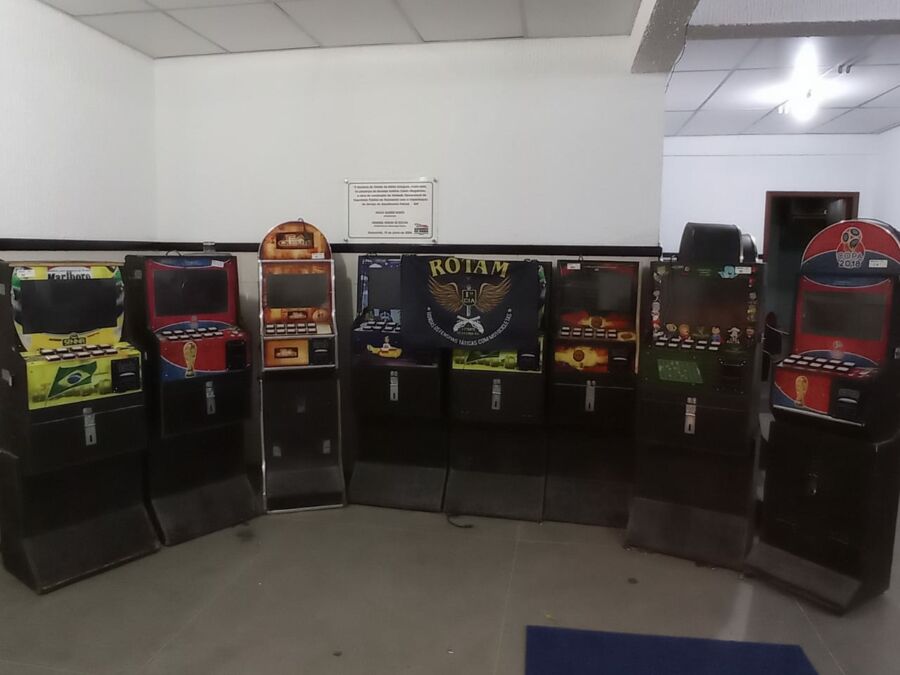 WhatsApp Image 2020 10 21 at 05.51.36 1 Polícia Militar apreende mais 8 máquinas caça-níqueis em Guanambi