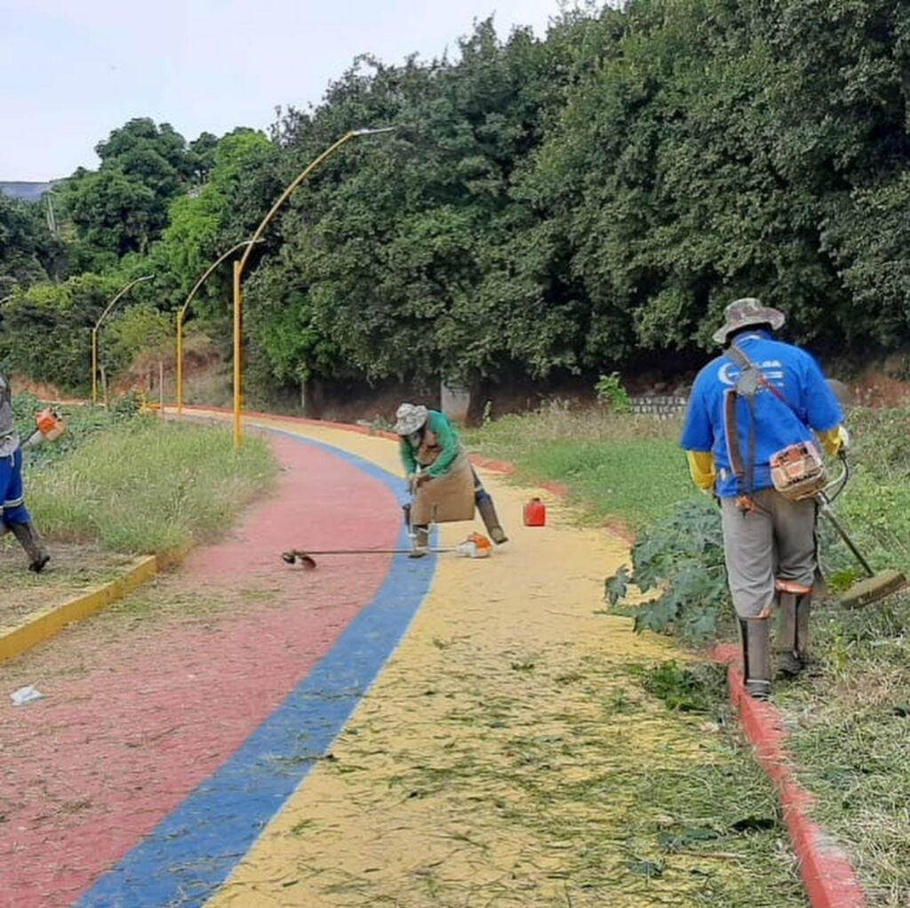 WhatsApp Image 2021 05 19 at 21.25.47 Vereador Zaqueu solicita recuperação das obras da Lagoa de Mutans e visita local com o prefeito em exercício Nal