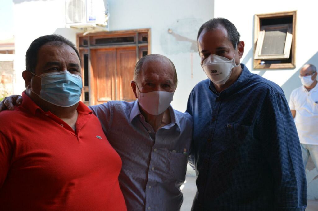 WhatsApp Image 2021 06 22 at 12.58.48 Prefeito de Botuporã recebe o vice-governador da Bahia e anuncia obras
