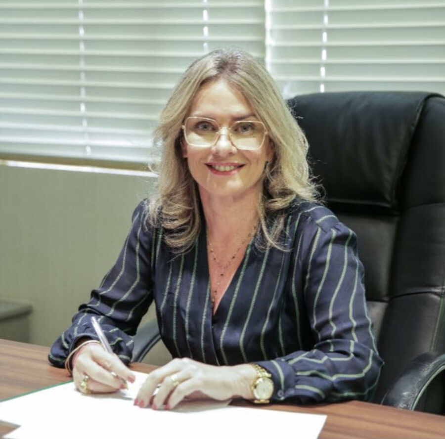 Deputada Ivana Bastos Deputada Ivana Bastos