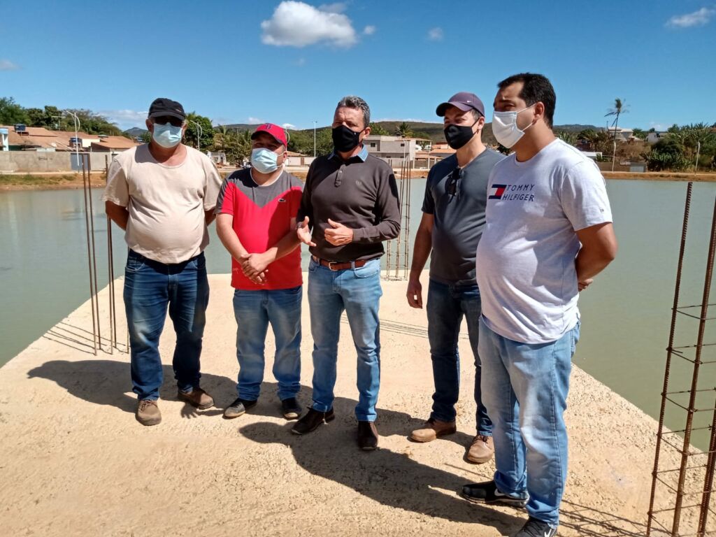 LICINIO 1 Deputado Charles Fernandes visita obras em Licínio de Almeida e reforça parceria com a gestão municipal