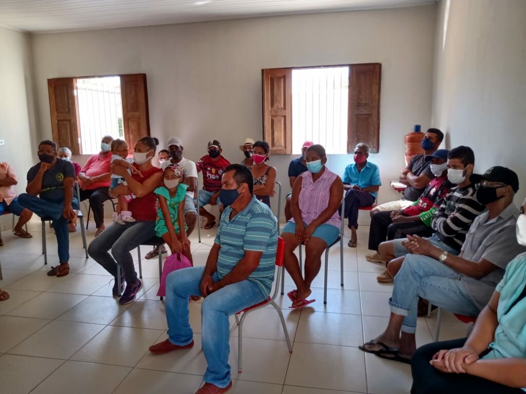 TANQUE NOVO 1 Deputado Charles Fernandes visita comunidades rurais levando equipamentos agrícolas