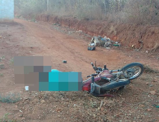 WhatsApp Image 2021 07 30 at 18.01.12 Colisão entre caminhonete e moto mata mulher grávida de 6 meses e deixa homem gravemente ferido na BR-430 em Riacho de Santana