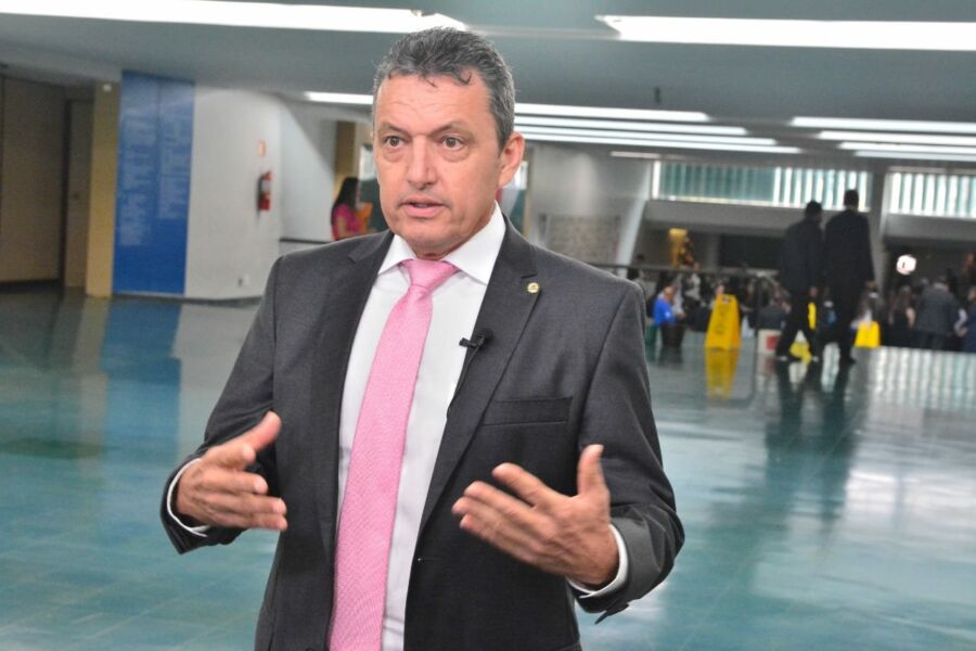 CHARLES FERNANDES CHARLES FERNANDES