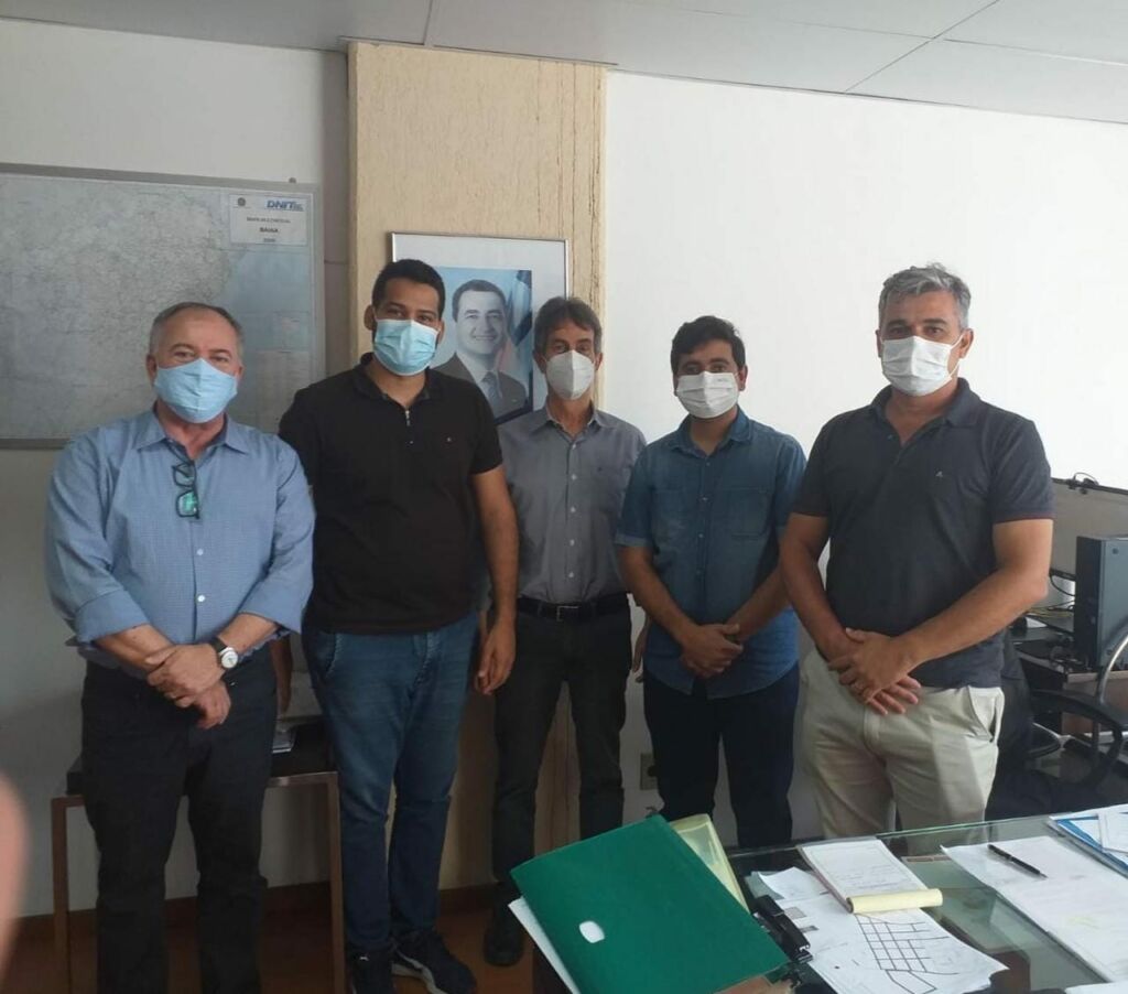 WhatsApp Image 2021 09 24 at 19.16.09 2 Prefeito de Urandi cumpre produtiva agenda em Salvador