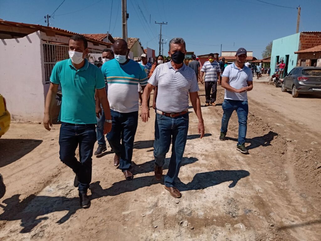 agenda malhada 5 Deputado Charles Fernandes aloca recursos para pavimentação em Malhada