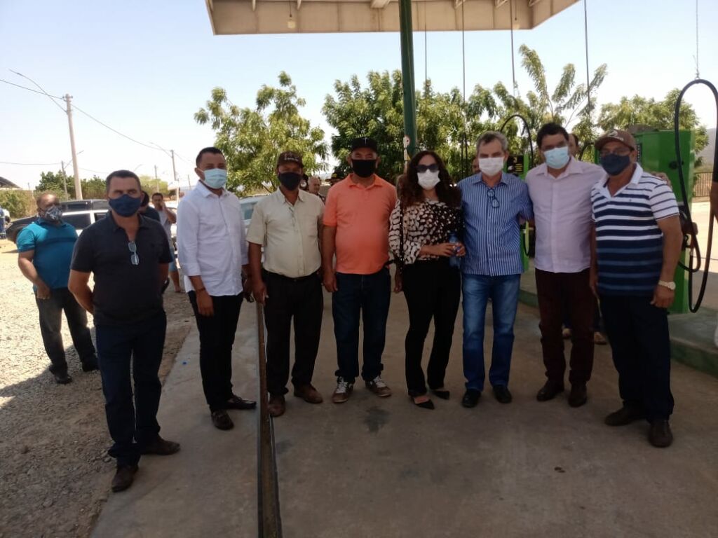 raio x 6 Prefeito Dr. Pedro Malheiros entrega moderno aparelho de raio-x para o Hospital Municipal, pondo fim a apagão de 12 anos na saúde