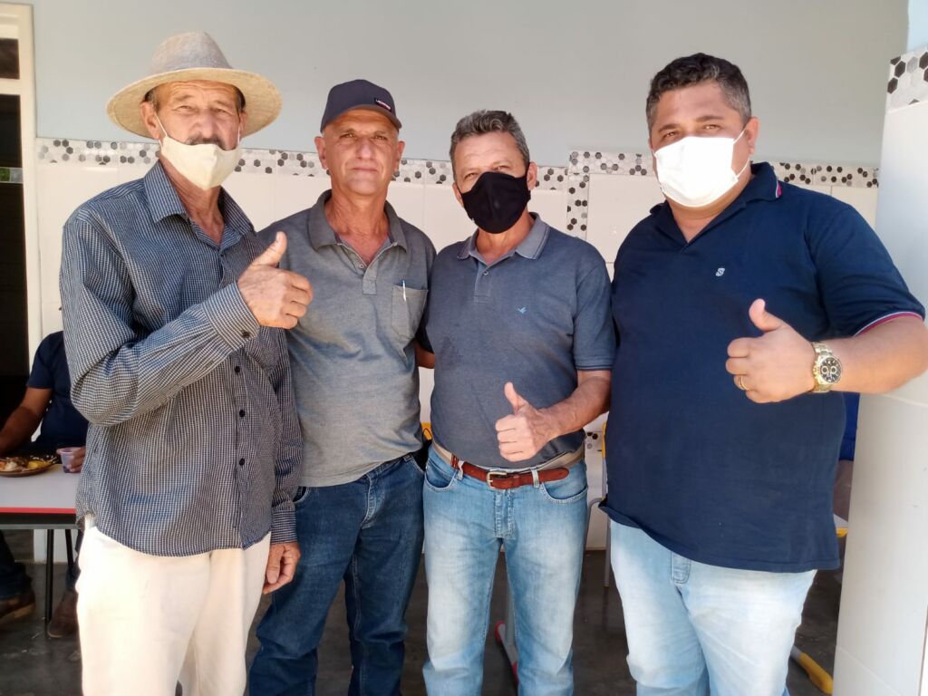 WhatsApp Image 2021 10 01 at 20.32.23 Prefeitura de Urandi realiza palestra sobre o cultivo intensivo da palma