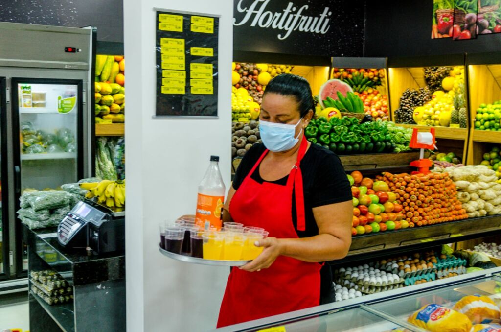 IMG 20211128 WA0012 Reinauguração do Supermercado O Castro em Guanambi