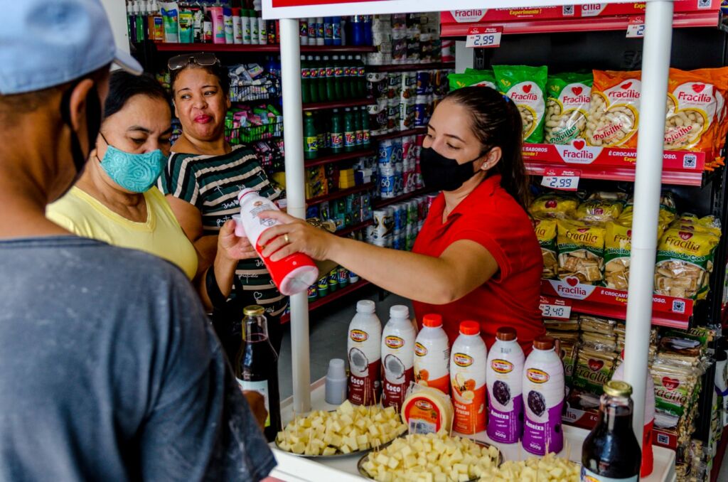 IMG 20211128 WA0015 Reinauguração do Supermercado O Castro em Guanambi