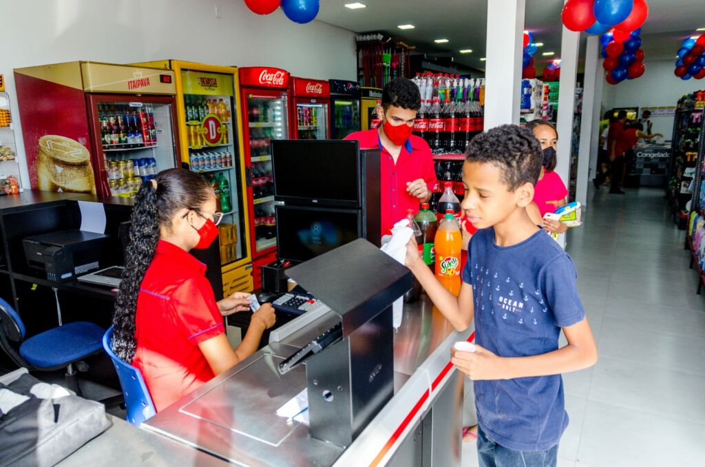 IMG 20211128 WA0018 Reinauguração do Supermercado O Castro em Guanambi