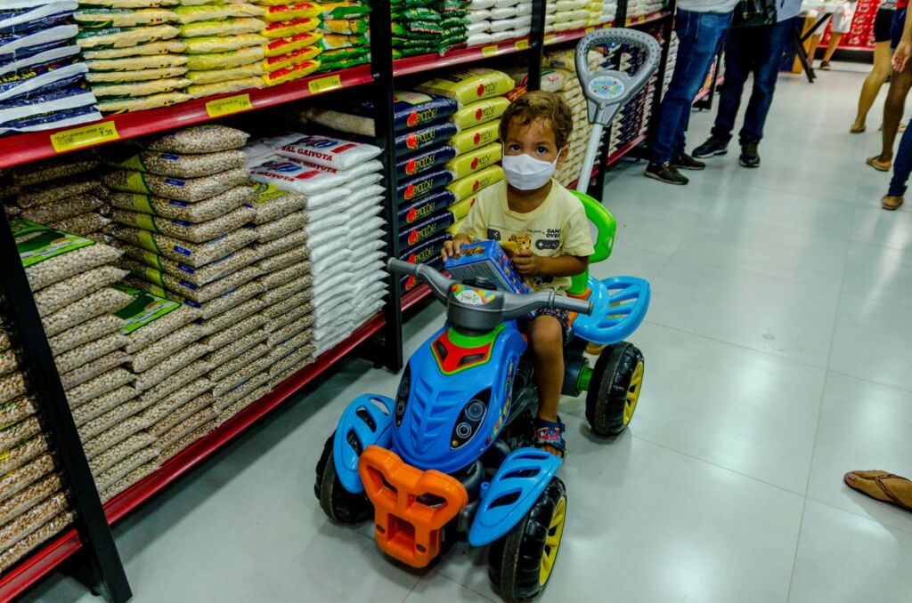 IMG 20211128 WA0019 Reinauguração do Supermercado O Castro em Guanambi