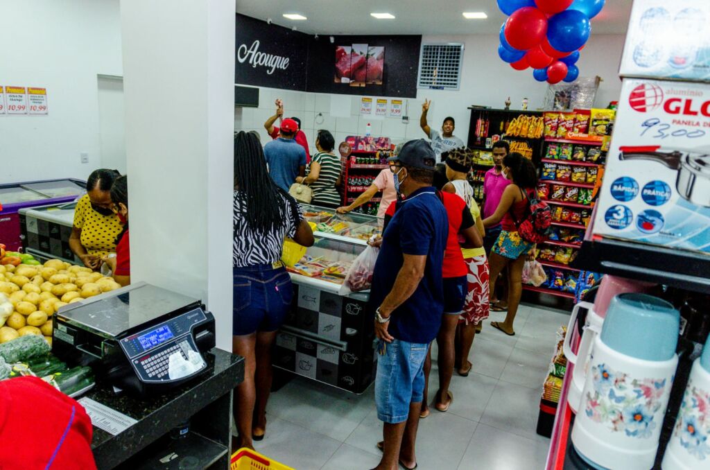IMG 20211128 WA0026 Reinauguração do Supermercado O Castro em Guanambi