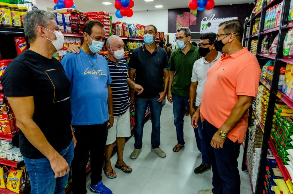 IMG 20211128 WA0113 Reinauguração do Supermercado O Castro em Guanambi