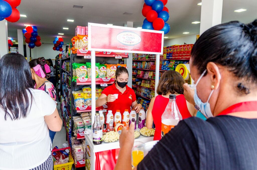IMG 20211128 WA0119 Reinauguração do Supermercado O Castro em Guanambi