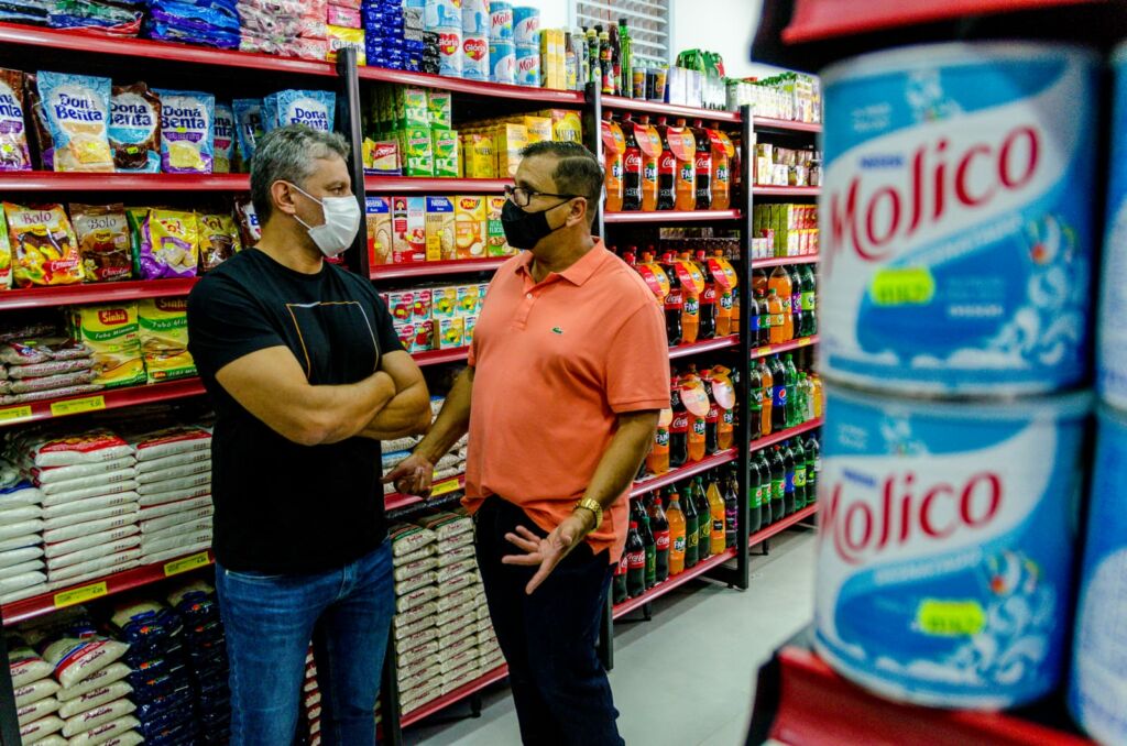 IMG 20211128 WA0148 Reinauguração do Supermercado O Castro em Guanambi