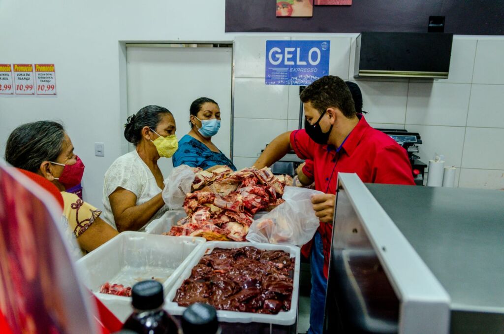 IMG 20211128 WA0155 Reinauguração do Supermercado O Castro em Guanambi