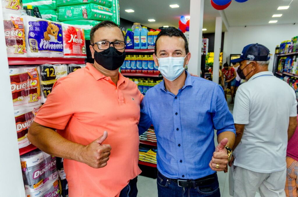 IMG 20211128 WA0168 Reinauguração do Supermercado O Castro em Guanambi