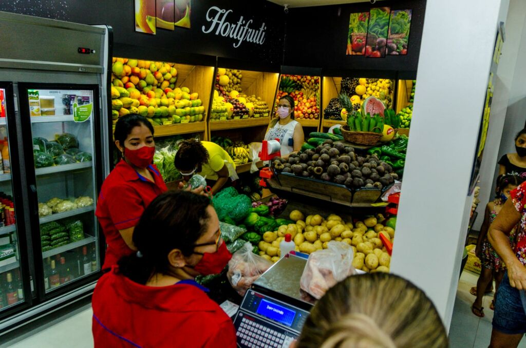 IMG 20211128 WA0172 Reinauguração do Supermercado O Castro em Guanambi
