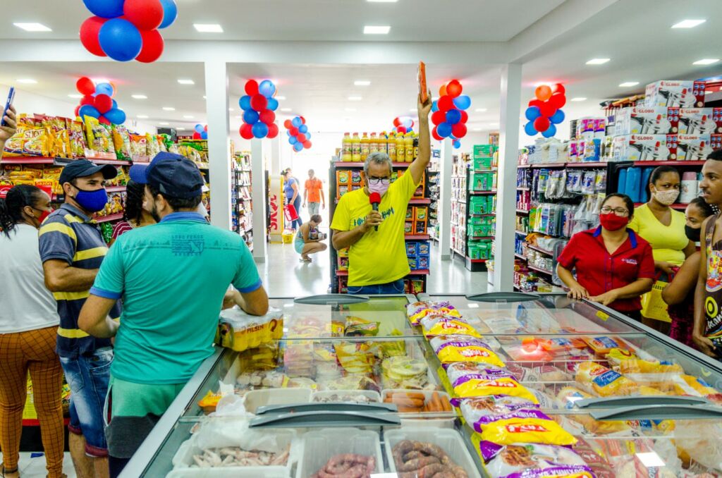 IMG 20211128 WA0231 Reinauguração do Supermercado O Castro em Guanambi