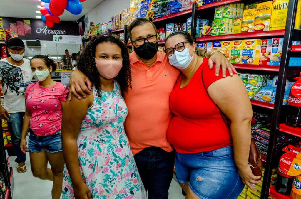 IMG 20211128 WA0262 Reinauguração do Supermercado O Castro em Guanambi