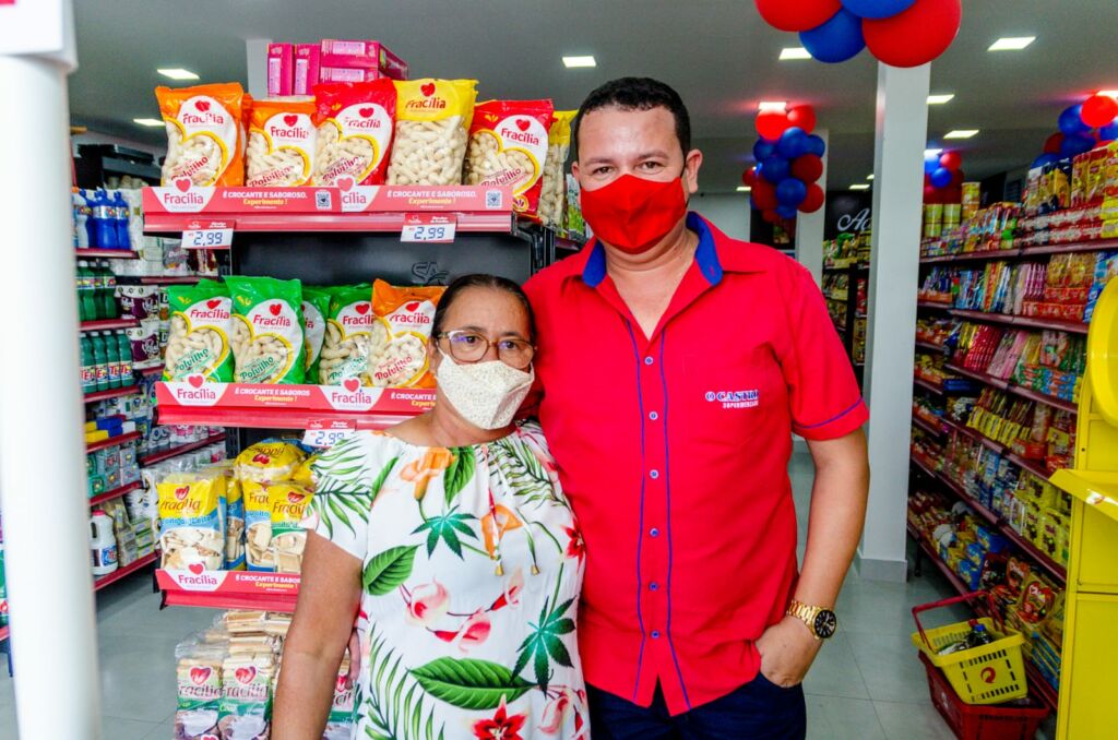 IMG 20211128 WA0263 Reinauguração do Supermercado O Castro em Guanambi