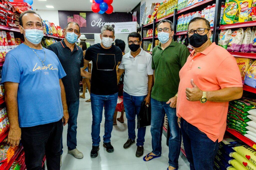IMG 20211128 WA0292 Reinauguração do Supermercado O Castro em Guanambi