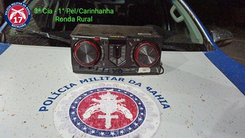 Som apreendido Após diversas denúncias, PM apreende aparelho de som de bar, na zona rural de Carinhanha