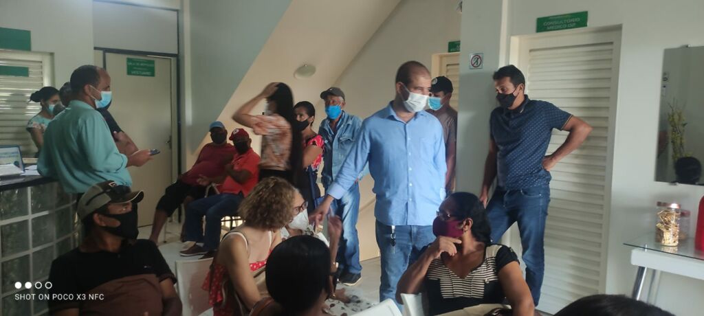 WhatsApp Image 2022 01 17 at 09.56.54 Pré-candidato a Deputado Estadual, Léo Visão recebe vereador de Oliveira dos Brejinhos e discute anseios da comunidade