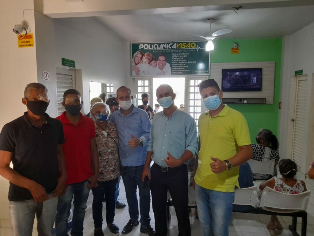 WhatsApp Image 2022 01 17 at 09.56.56 Pré-candidato a Deputado Estadual, Léo Visão recebe vereador de Oliveira dos Brejinhos e discute anseios da comunidade