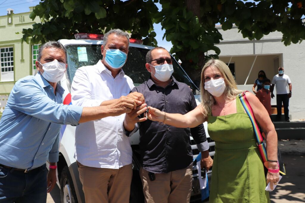PINDAI 4 1 Deputado Charles Fernandes celebra conquistas com Pindaí e Sebastião Laranjeiras na visita do Governador Rui Costa