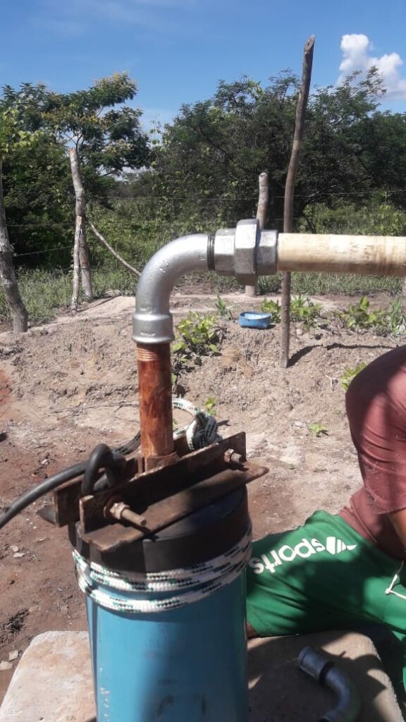 WhatsApp Image 2022 02 07 at 11.09.46 Prefeitura de Igaporã amplia fornecimento de água potável na zona rural