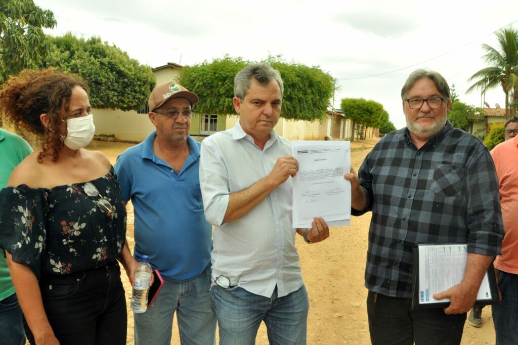 PAVIMENTACAO NUCLEO 3 2 Prefeito Dr. Pedro anuncia início das obras de pavimentação no Núcleo III em Sebastião Laranjeiras