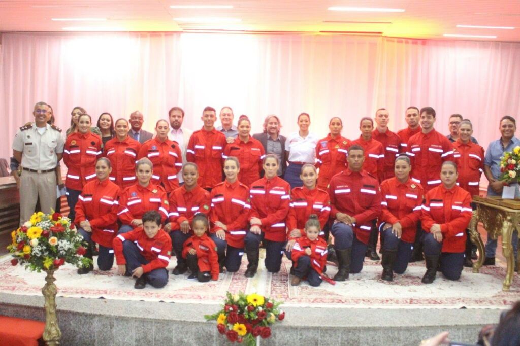 bombeiros 134 Formatura dos Bombeiros Civis em Guanambi