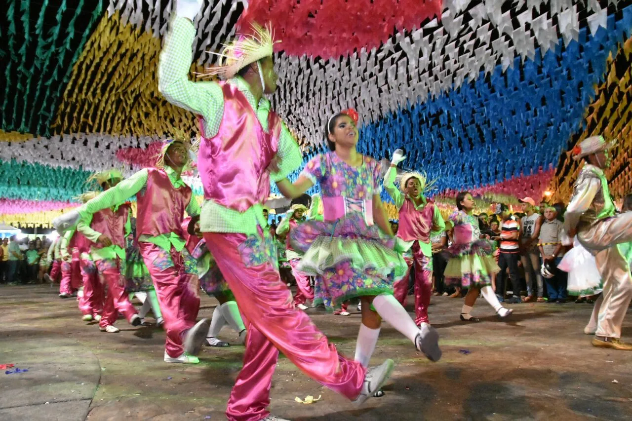 Concurso-de-quadrilhas-Sao-Joao-do-Gurutuba