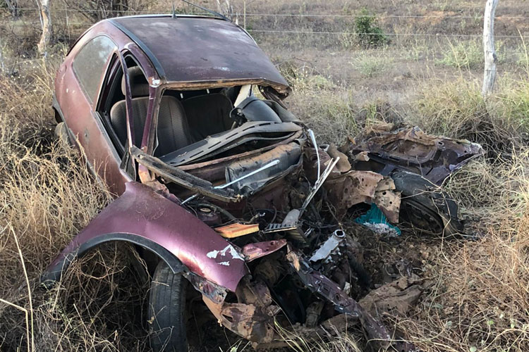 70 paramirim homem morre em acidente na ba 152 12 10 achei sudoeste Homem morre após colisão entre carro e caminhão na BA-152 em Paramirim