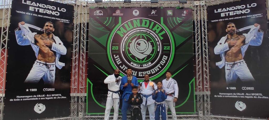 WhatsApp Image 2022 11 28 at 10.47.17 Atletas Caetiteense brilham no Campeonato Mundial de Jiu-jitsu em São Paulo