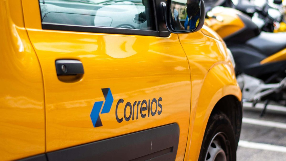 correios-carro_widelg