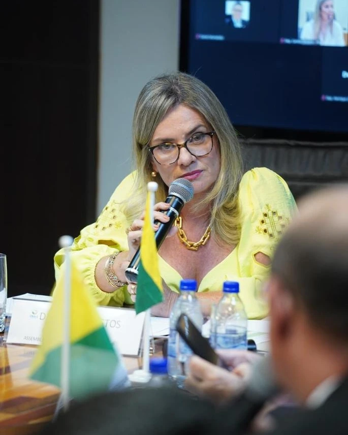 IMG 20230413 160101 338 Deputada Ivana Bastos propõe criação de aplicativo para conectar comunidade escolar às corporações de segurança