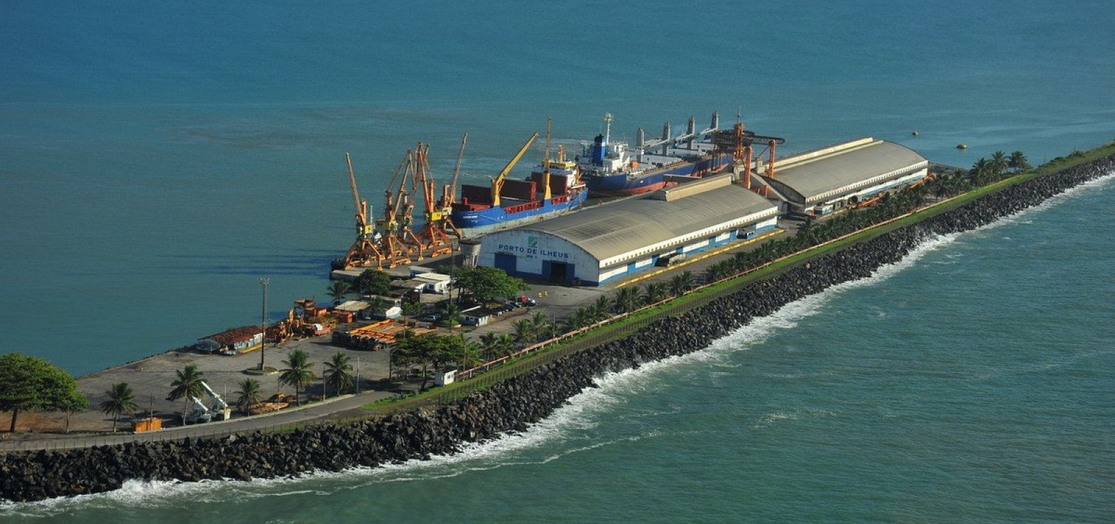 138775,codeba-abre-concurso-para-tecnicos-e-analistas-com-remuneracoes-de-ate-r-101-mil-3