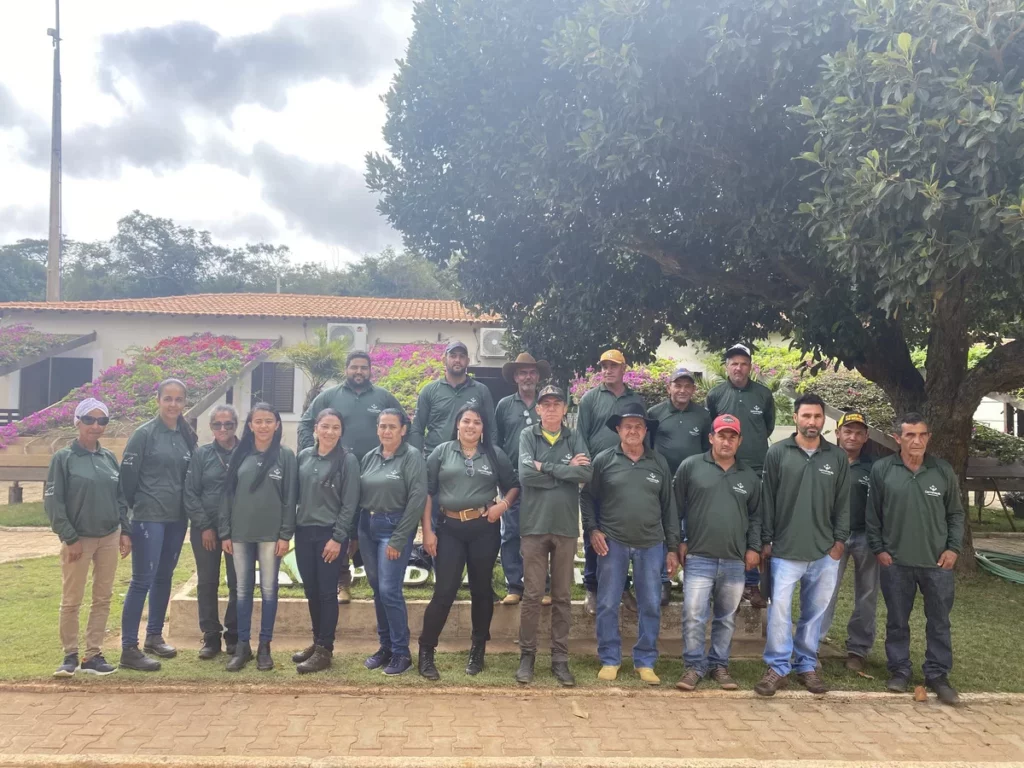 Programa Germinacao BAMIN 02 Projeto da Bamin capacita produtores rurais para agricultura sustentável como fonte de renda em Caetité e Pindaí