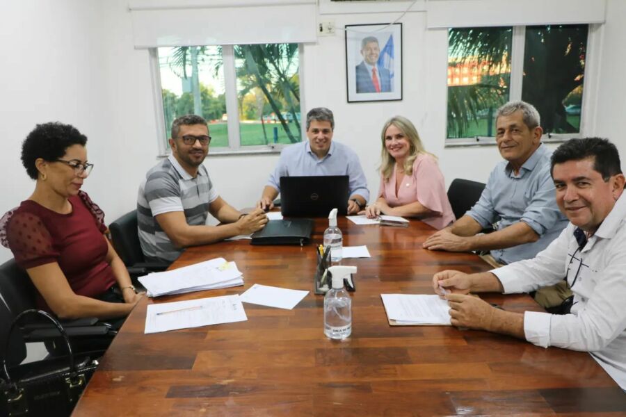 Feira da Mata e Iuiu - cerb Feira da Mata e Iuiu - cerb