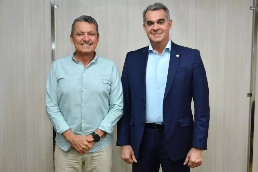 CH E SB Deputado Charles Fernandes anuncia estudo técnico para pavimentação de trechos de Guanambi e Mutans e Guanambi a Pajeú dos Ventos