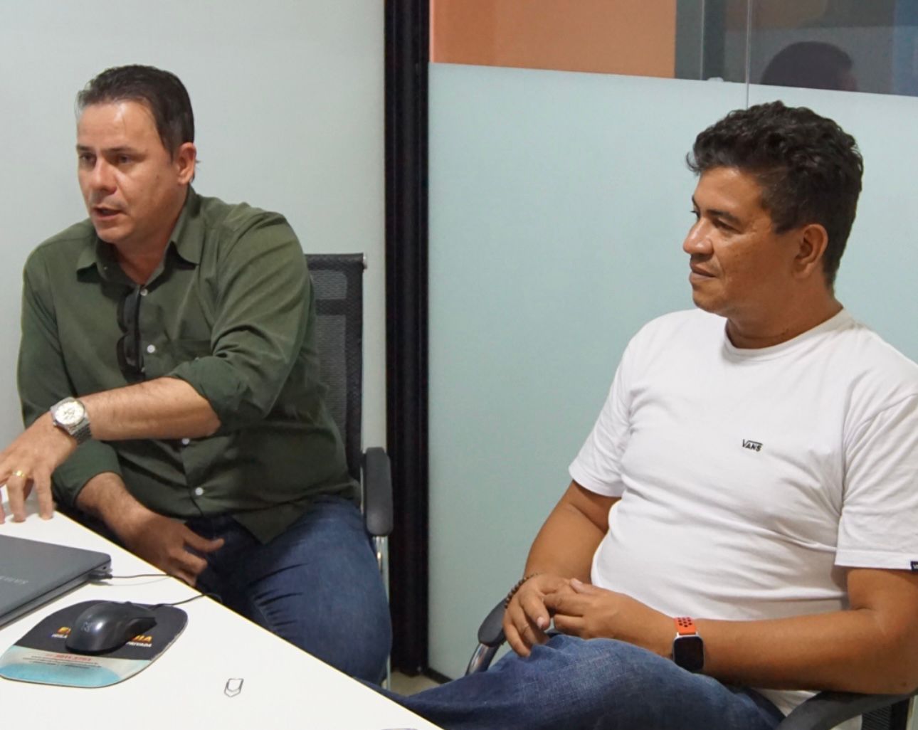 WhatsApp Image 2025-01-13 at 16.08.18 WhatsApp Image 2025-01-13 at 16.08.18